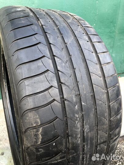 Goodyear EfficientGrip 275/40 R19 101Y
