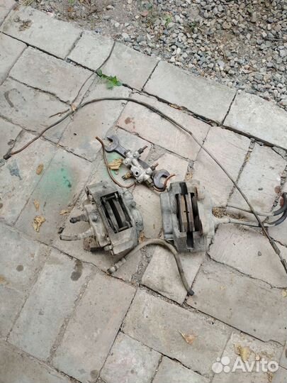 Суппорта Москвич 412