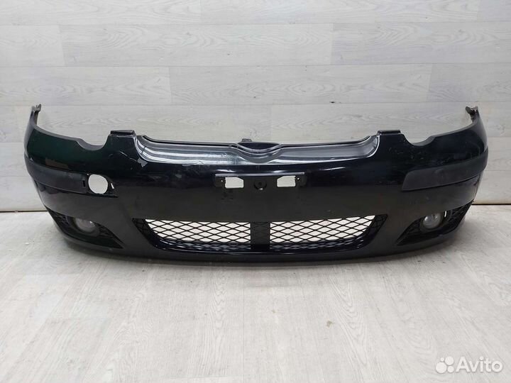 Бампер передний Toyota Yaris 2003-2005