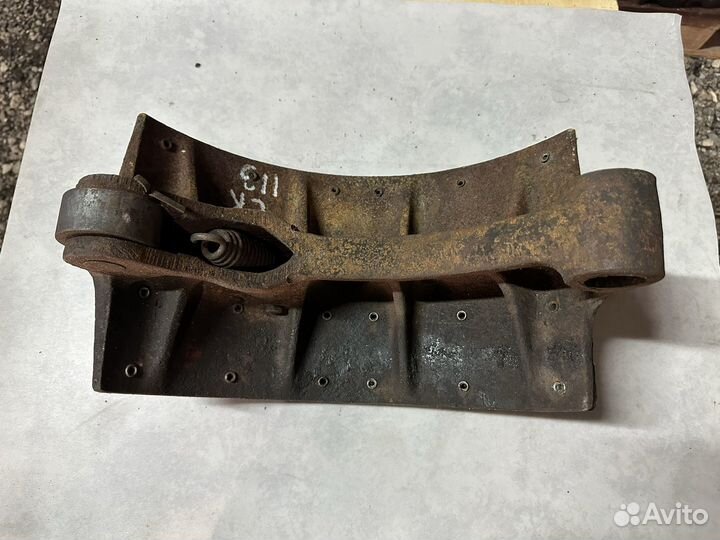 Тормозная колодка Скания 113 задняя 200 мм