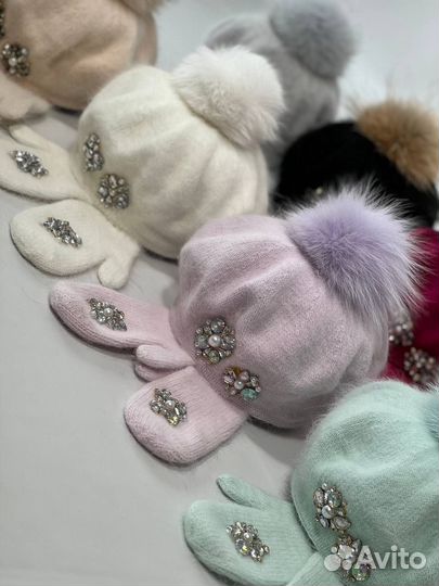 Комплект берет с варежками