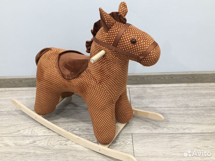 Детская качалка лошадь