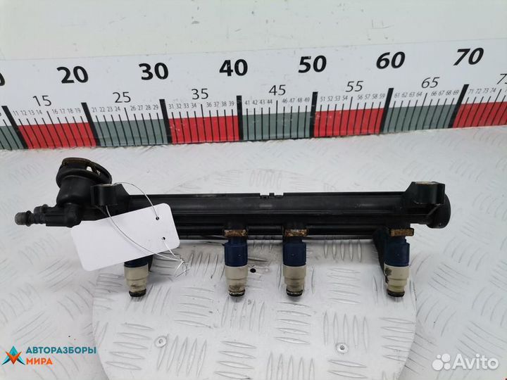 Форсунка Volkswagen Golf 4 2003 06A906031AC