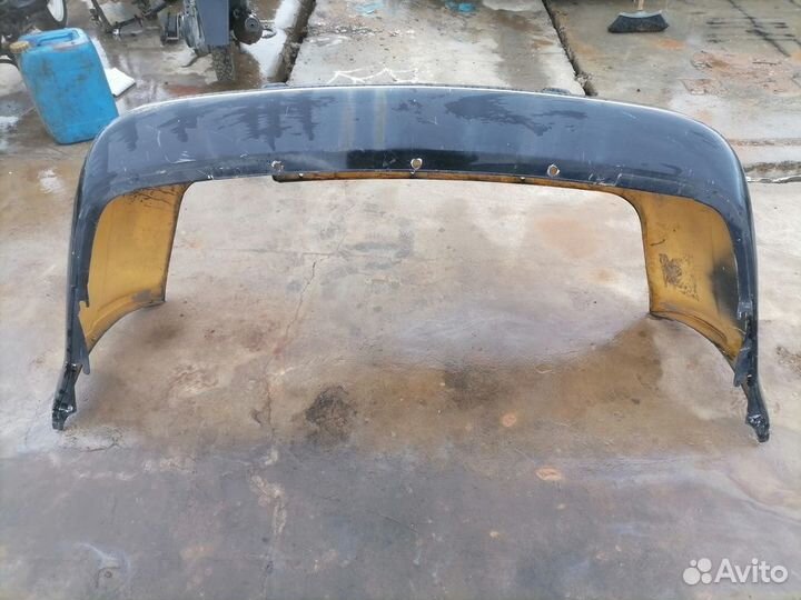 Бампер задний Chrysler Sebring/dodge stratus 2001