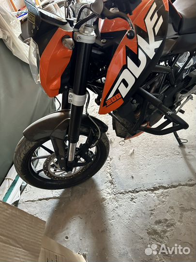 Продам мотоцикл ктм Duke 200