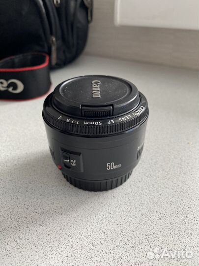 Зеркальный фотоаппарат canon 550d