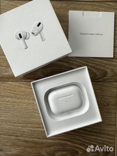 Наушники Apple AirPods Pro б/у оригинал