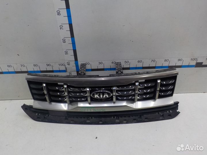 Решетка радиатора Kia Mohave