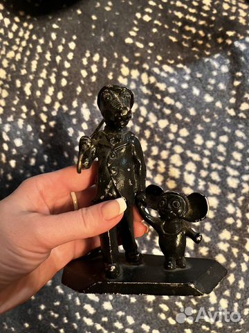 Статуэтка крокодил гена и чебурашка