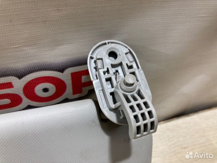 Козырек солнцезащитный левый Kia Cerato 4 седан