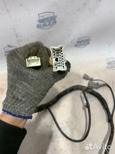 Проводка двери передняя правая Nissan Primera WP11