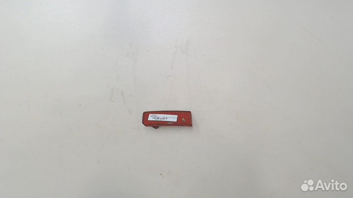 Катафот Volkswagen Touareg, 2014