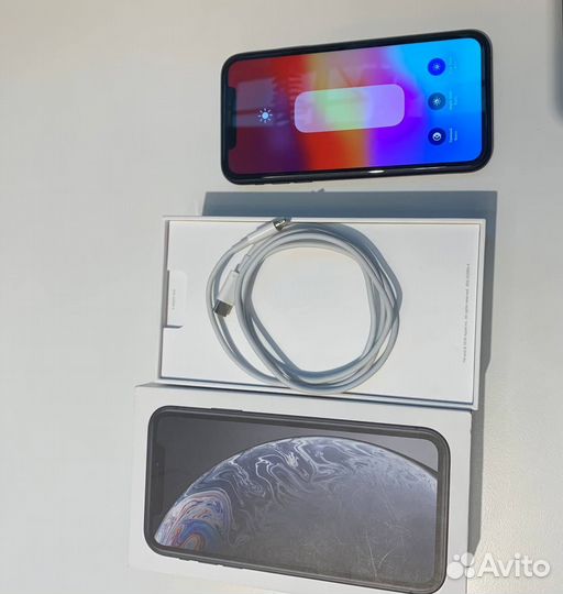 iPhone Xr, 64 ГБ
