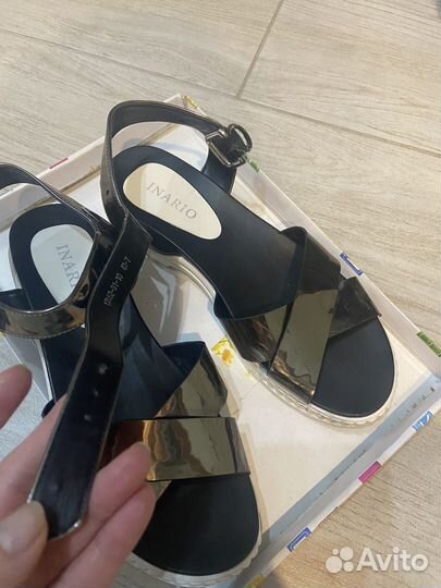 Босоножки для девочки 39