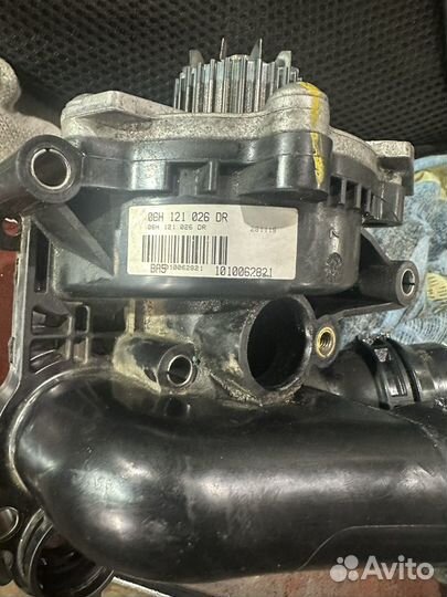 Помпа audi a4 б8