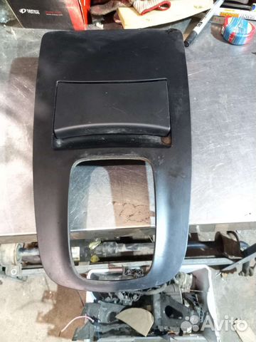 Центральная консоль с пепельницой VW Sharan 1