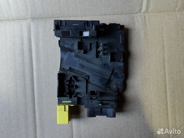 Подрулевой блок 1k0953549ch Tiguan