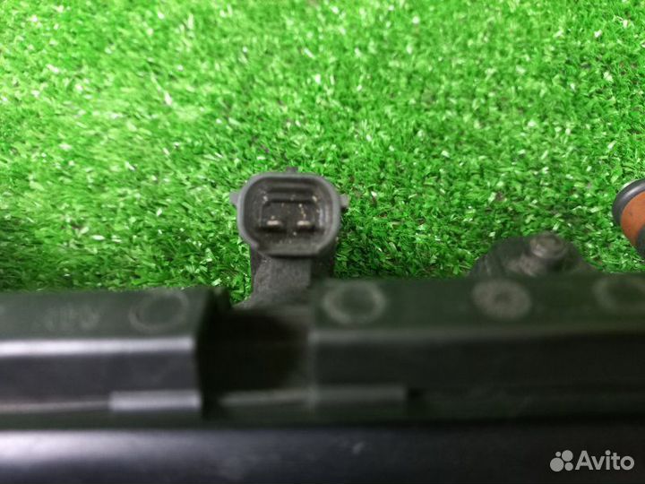 Форсунка топливная Skoda Fabia AUB