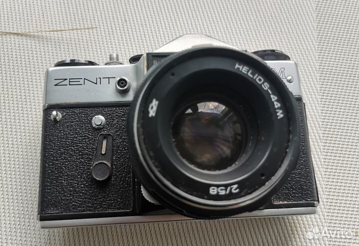 Фотоаппарат Zenit EM