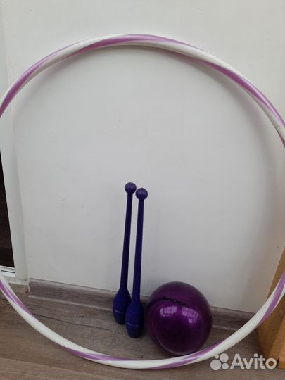 Обруч карамелька, мяч indigo и булавы sasaki