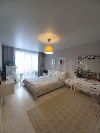 2-к. квартира, 70,4 м², 7/12 эт.