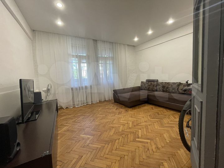 3-к. квартира, 71,3 м², 3/5 эт.