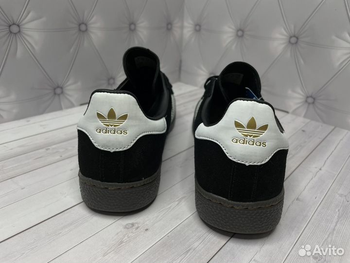 Кроссовки adidas munchen