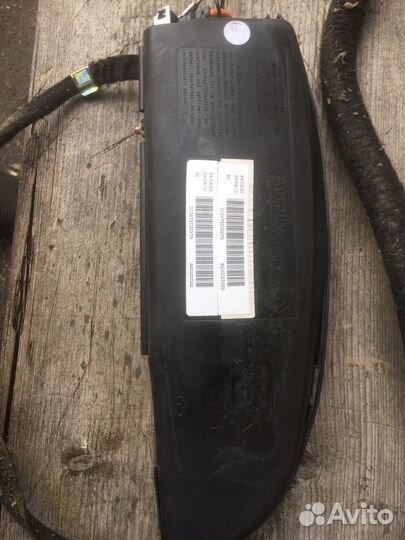 Подушка безопастности левая Renault megane