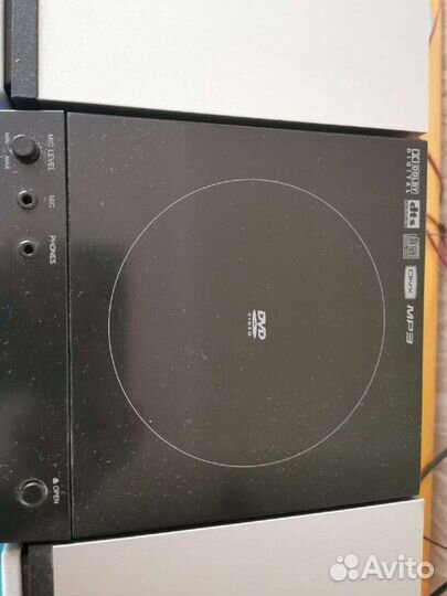 Компактная dvd система Sony