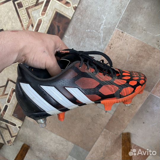 Бутсы adidas predator