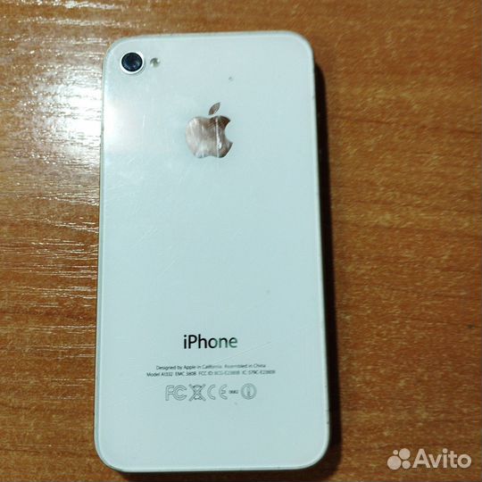 iPhone 4, 8 ГБ