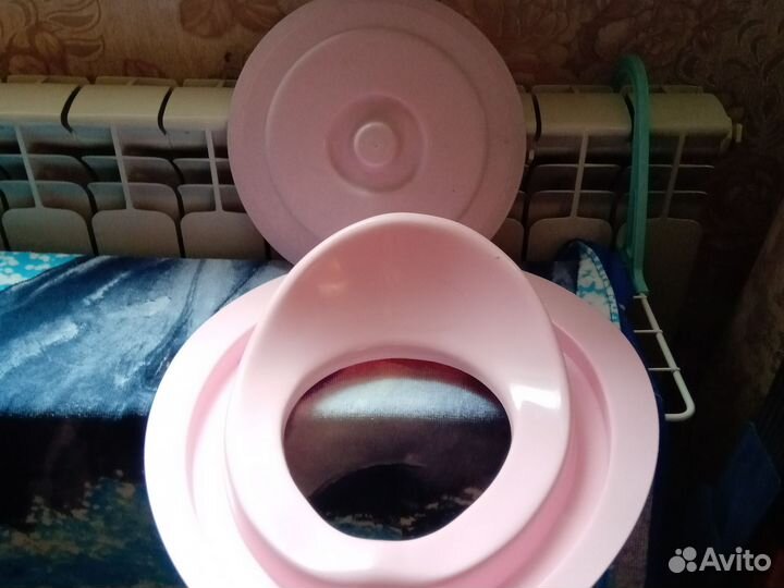 Горшок и насадка на унитаз детские