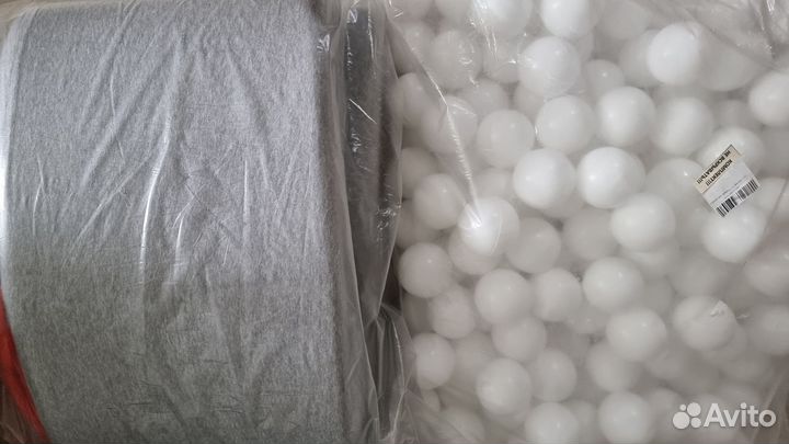 Сухой бассейн с шариками 200 шт