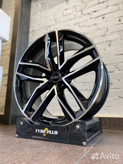 Новые литые диски на Audi Q5 Q7 Q8 R21