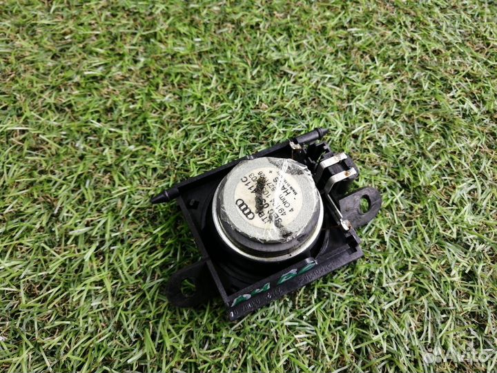 Динамик Audi A4 B6