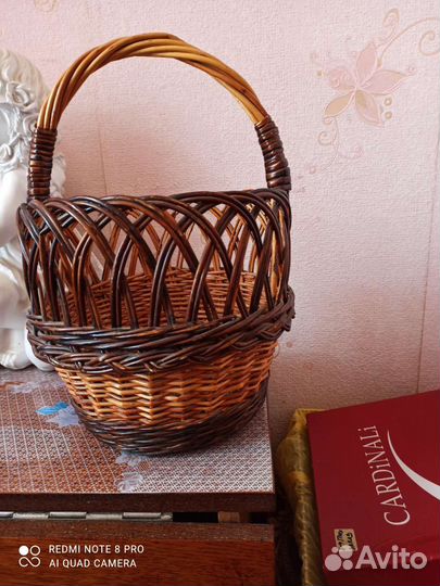 Корзина плетеная