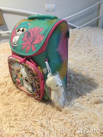 Рюкзак школьный для девочки новый