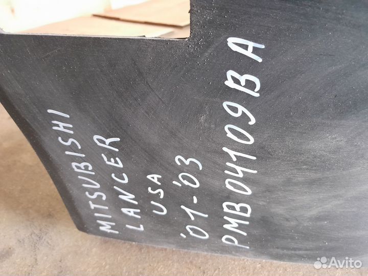 Бампер передний mitsubishi lancer cedia 00-03