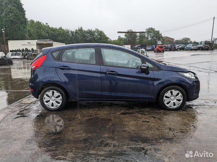 Бампер задний для Ford Fiesta 6