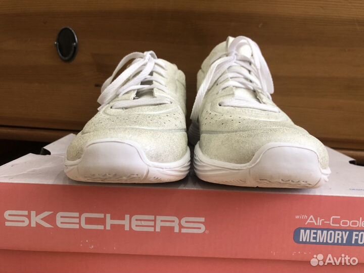 Кроссовки женские новые 39 skechers