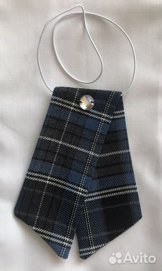 Галстук школьный для девочки. Новый