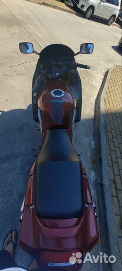 Kawasaki zzr 400-2