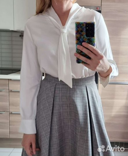 Блузка белая 46р