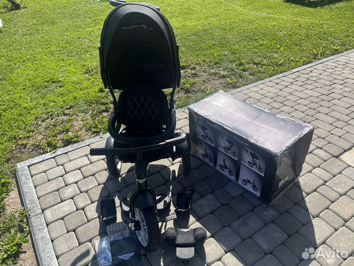 Велосипед трехколесный с ручкой Bentley BN2O