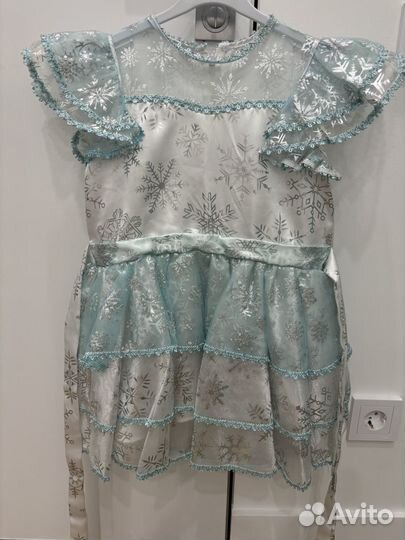 Платье снежинки 110