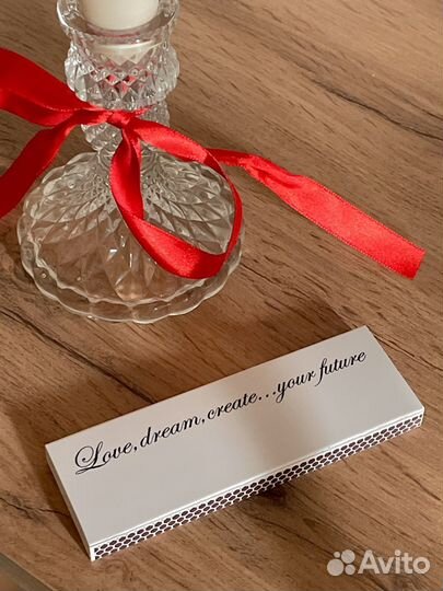 Набор из двух витых свечей с сердечками