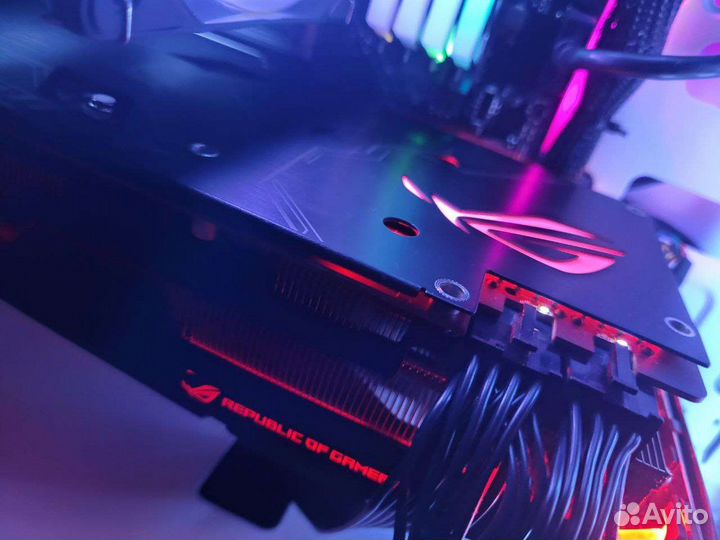 Asus ROG Strix Radeon RX 5700 XT 8 GB