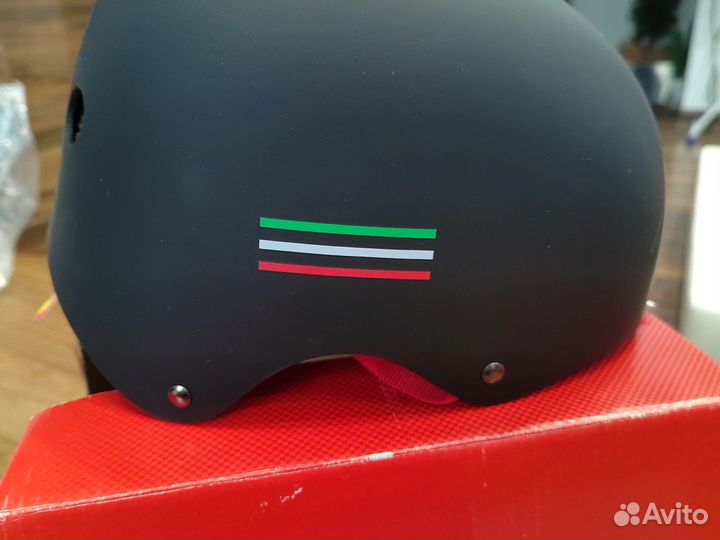 Шлем и защита для роликов