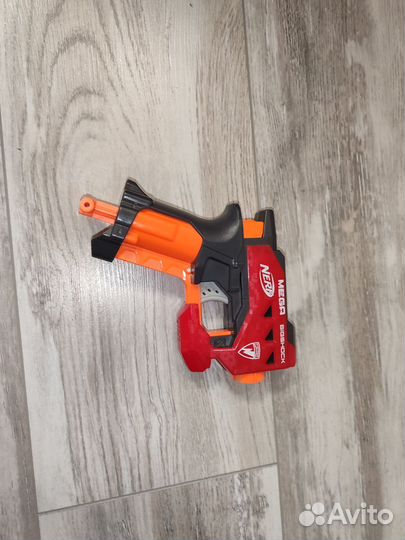 Бластер нерф