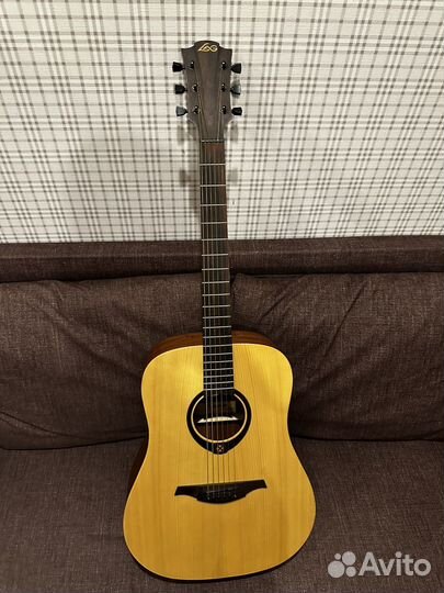 Акустическая гитара Lag T-70D-HIT